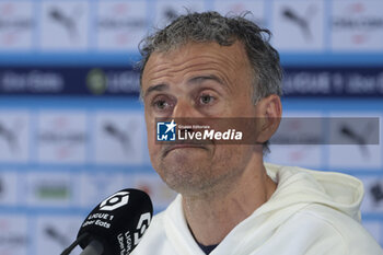 2024-03-31 - PSG coach Luis Enrique during the post-match press conference following the French championship Ligue 1 football match between Olympique de Marseille (OM) and Paris Saint-Germain (PSG) on March 31, 2024 at Stade Velodrome in Marseille, France - FOOTBALL - FRENCH CHAMP - MARSEILLE V PARIS SG - FRENCH LIGUE 1 - SOCCER