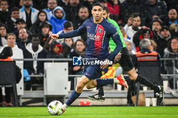 2024-03-31 - Achraf HAKIMI of PSG during the French championship Ligue 1 football match between Olympique de Marseille and Paris Saint-Germain on March 31, 2024 at Orange Velodrome stadium in Marseille, France - FOOTBALL - FRENCH CHAMP - MARSEILLE V PARIS SG - FRENCH LIGUE 1 - SOCCER