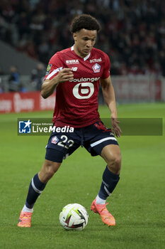 2024-04-05 - Tiago Santos of Lille during the French championship Ligue 1 football match between Lille OSC (LOSC) and Olympique de Marseille (OM) on April 5, 2024 at Stade Pierre Mauroy in Villeneuve-d'Ascq near Lille, France - FOOTBALL - FRENCH CHAMP - LILLE V MARSEILLE - FRENCH LIGUE 1 - SOCCER