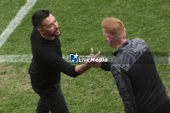 2024-04-07 - Coach of OGC Nice Francesco Farioli salutes coach of Stade de Reims Will Still aka William Still following the French championship Ligue 1 football match between Stade de Reims and OGC Nice (OGCN) on April 7, 2024 at Stade Auguste Delaune in Reims, France - FOOTBALL - FRENCH CHAMP - REIMS V NICE - FRENCH LIGUE 1 - SOCCER