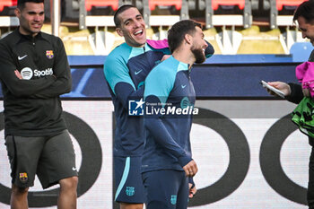 2024-04-09 - Oriol ROMEU of Barcelona and Inigo MARTINEZ of Barcelona during the FC Barcelona training session ahead of the UEFA Champions League, Quarter-finals, 1st leg football match between Paris Saint Germain and FC Barcelona on April 9, 2024 at Parc des Princes stadium in Paris, France - FOOTBALL - FC BARCELONA TRAINING AND PRESS CONFERENCE - FRENCH LIGUE 1 - SOCCER