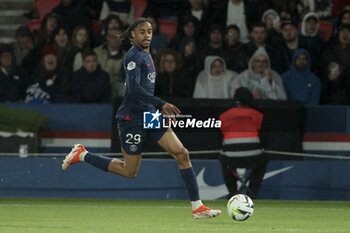 27/04/2024 - Bradley Barcola of PSG during the French championship Ligue 1 football match between Paris Saint-Germain (PSG) and Le Havre AC (HAC) on April 27, 2024 at Parc des Princes stadium in Paris, France - FOOTBALL - FRENCH CHAMP - PARIS SG V LE HAVRE - FRENCH LIGUE 1 - CALCIO