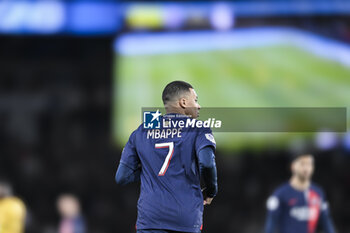 27/04/2024 - Kylian Mbappe from back during the French championship Ligue 1 football match between Paris Saint-Germain and Le Havre AC on April 27, 2024 at Parc des Princes stadium in Paris, France - FOOTBALL - FRENCH CHAMP - PARIS SG V LE HAVRE - FRENCH LIGUE 1 - CALCIO