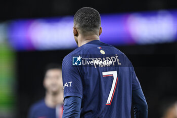 27/04/2024 - Kylian Mbappe from back during the French championship Ligue 1 football match between Paris Saint-Germain and Le Havre AC on April 27, 2024 at Parc des Princes stadium in Paris, France - FOOTBALL - FRENCH CHAMP - PARIS SG V LE HAVRE - FRENCH LIGUE 1 - CALCIO