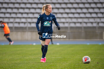 2024-01-14 - Julie Soyer of Paris FC controls the ball during the Women's French cup, round of 32 football match between Paris FC and Girondins de Bordeaux on January 14, 2024 at Sebastien Charlety stadium in Paris, France - FOOTBALL - WOMEN'S FRENCH CUP - PARIS FC V BORDEAUX - FRENCH WOMEN DIVISION 1 - SOCCER