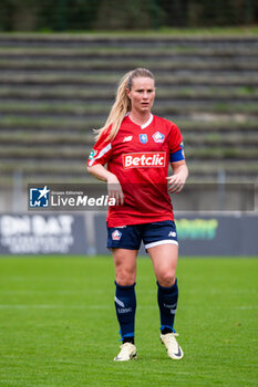 2024-02-14 - Amandine Henry of LOSC Lille reacts during the Women's French Cup, Quarter-final football match between FC Fleury 91 and Losc Lille on February 14, 2024 at Robert Bobin stadium in Bondoufle, France - FOOTBALL - WOMEN'S FRENCH CUP - FLEURY V LILLE - FRENCH WOMEN DIVISION 1 - SOCCER