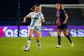 2024-05-11 - Louna Ribadeira of Paris FC controls the ball during the Women's French championship, D1 Arkema, Play-offs Semi-final football match between Paris Saint-Germain and Paris FC on May 11, 2024 at Parc des Princes stadium in Paris, France - FOOTBALL - WOMEN'S FRENCH CHAMP - PARIS SG V PARIS FC - FRENCH WOMEN DIVISION 1 - SOCCER