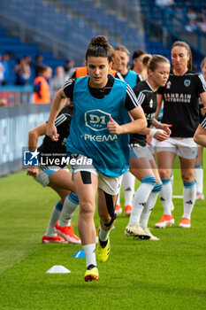 2024-05-11 - Mathilde Bourdieu of Paris FC warms up ahead of the Women's French championship, D1 Arkema, Play-offs Semi-final football match between Paris Saint-Germain and Paris FC on May 11, 2024 at Parc des Princes stadium in Paris, France - FOOTBALL - WOMEN'S FRENCH CHAMP - PARIS SG V PARIS FC - FRENCH WOMEN DIVISION 1 - SOCCER