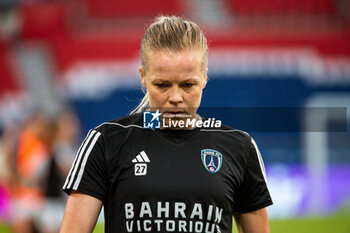 2024-05-11 - Julie Soyer of Paris FC warms up ahead of the Women's French championship, D1 Arkema, Play-offs Semi-final football match between Paris Saint-Germain and Paris FC on May 11, 2024 at Parc des Princes stadium in Paris, France - FOOTBALL - WOMEN'S FRENCH CHAMP - PARIS SG V PARIS FC - FRENCH WOMEN DIVISION 1 - SOCCER