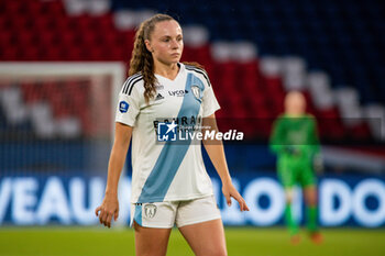 2024-05-11 - Lou Bogaert of Paris FC reacts during the Women's French championship, D1 Arkema, Play-offs Semi-final football match between Paris Saint-Germain and Paris FC on May 11, 2024 at Parc des Princes stadium in Paris, France - FOOTBALL - WOMEN'S FRENCH CHAMP - PARIS SG V PARIS FC - FRENCH WOMEN DIVISION 1 - SOCCER