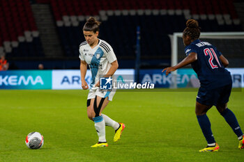 2024-05-11 - Mathilde Bourdieu of Paris FC controls the ball during the Women's French championship, D1 Arkema, Play-offs Semi-final football match between Paris Saint-Germain and Paris FC on May 11, 2024 at Parc des Princes stadium in Paris, France - FOOTBALL - WOMEN'S FRENCH CHAMP - PARIS SG V PARIS FC - FRENCH WOMEN DIVISION 1 - SOCCER