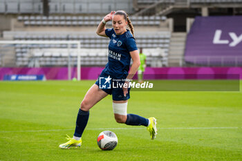 2024-05-17 - Margaux Le Mouel of Paris FC controls the ball during the Women's French championship, Play-offs, 3rd place football match between Paris FC and Stade de Reims on May 17, 2024 at Sébastien Charléty stadium in Paris, France - FOOTBALL - WOMEN'S FRENCH CHAMP - 3RD PLACE - PARIS FC V REIMS - FRENCH WOMEN DIVISION 1 - SOCCER