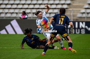 2024-10-12 - Monique Ngock of Stade de Reims and Kaja Korosec of Paris FC fight for the ball during the French championship, Arkema Premier Ligue football match between Paris FC and Stade de Reims on 12 October 2024 at Sebastien Charlety stadium in Paris, France - FOOTBALL - WOMEN'S FRENCH CHAMP - PARIS FC V REIMS - FRENCH WOMEN DIVISION 1 - SOCCER