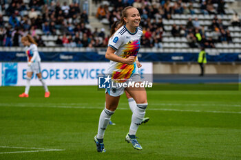 2024-10-12 - Julie Dufour of Paris FC celebrates after scoring during the French championship, Arkema Premier Ligue football match between Paris FC and Stade de Reims on 12 October 2024 at Sebastien Charlety stadium in Paris, France - FOOTBALL - WOMEN'S FRENCH CHAMP - PARIS FC V REIMS - FRENCH WOMEN DIVISION 1 - SOCCER