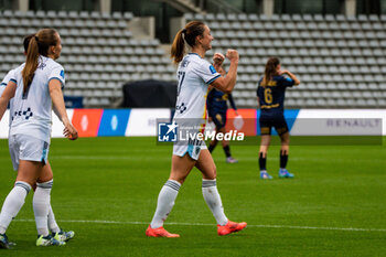 2024-10-12 - Gaetane Thiney of Paris FC celebrates after scoring during the French championship, Arkema Premier Ligue football match between Paris FC and Stade de Reims on 12 October 2024 at Sebastien Charlety stadium in Paris, France - FOOTBALL - WOMEN'S FRENCH CHAMP - PARIS FC V REIMS - FRENCH WOMEN DIVISION 1 - SOCCER