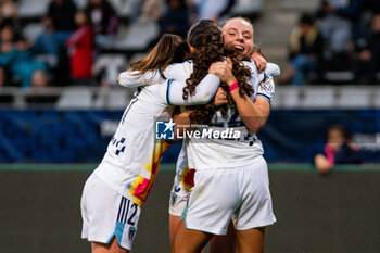 2024-10-12 - Kessya Bussy of Paris FC celebrates after scoring during the French championship, Arkema Premier Ligue football match between Paris FC and Stade de Reims on 12 October 2024 at Sebastien Charlety stadium in Paris, France - FOOTBALL - WOMEN'S FRENCH CHAMP - PARIS FC V REIMS - FRENCH WOMEN DIVISION 1 - SOCCER