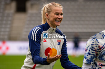 2024-10-20 - Ada Hegerberg of Olympique Lyonnais warms up ahead of the Women's French championship, Arkema Premier Ligue football match between Paris FC and Olympique Lyonnais on 20 October 2024 at Sebastien Charlety stadium in Paris, France - FOOTBALL - WOMEN'S FRENCH CHAMP - PARIS FC V LYON - FRENCH WOMEN DIVISION 1 - SOCCER