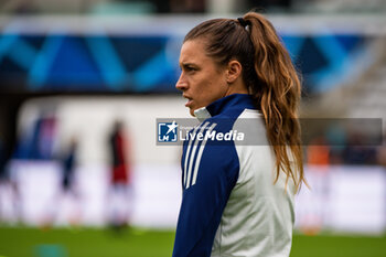 2024-10-20 - Sofia Huerta of Olympique Lyonnais warms up ahead of the Women's French championship, Arkema Premier Ligue football match between Paris FC and Olympique Lyonnais on 20 October 2024 at Sebastien Charlety stadium in Paris, France - FOOTBALL - WOMEN'S FRENCH CHAMP - PARIS FC V LYON - FRENCH WOMEN DIVISION 1 - SOCCER