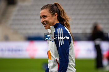 2024-10-20 - Sofia Huerta of Olympique Lyonnais warms up ahead of the Women's French championship, Arkema Premier Ligue football match between Paris FC and Olympique Lyonnais on 20 October 2024 at Sebastien Charlety stadium in Paris, France - FOOTBALL - WOMEN'S FRENCH CHAMP - PARIS FC V LYON - FRENCH WOMEN DIVISION 1 - SOCCER