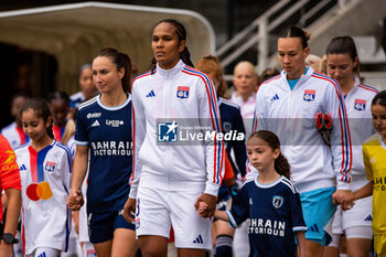 2024-10-20 - Wendie Renard of Olympique Lyonnais and Christiane Endler of Olympique Lyonnais ahead of the Women's French championship, Arkema Premier Ligue football match between Paris FC and Olympique Lyonnais on 20 October 2024 at Sebastien Charlety stadium in Paris, France - FOOTBALL - WOMEN'S FRENCH CHAMP - PARIS FC V LYON - FRENCH WOMEN DIVISION 1 - SOCCER