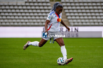 2024-10-20 - Kadidiatou Diani of Olympique Lyonnais controls the ball during the Women's French championship, Arkema Premier Ligue football match between Paris FC and Olympique Lyonnais on 20 October 2024 at Sebastien Charlety stadium in Paris, France - FOOTBALL - WOMEN'S FRENCH CHAMP - PARIS FC V LYON - FRENCH WOMEN DIVISION 1 - SOCCER