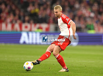 2024-03-30 - Matthijs de Ligt of Bayern Munich during the German championship Bundesliga football match between Bayern Munich and Borussia Dortmund on March 30, 2024 at Allianz Arena in Munich, Germany - FOOTBALL - GERMAN CHAMP - BAYERN MUNICH V DORTMUND - GERMAN BUNDESLIGA - SOCCER