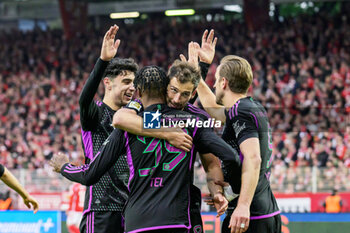 2024-04-20 - Mathys Tel of Bayern Munich celebrates his goal 0-4 with teammates during the German championship Bundesliga football match between Union Berlin and Bayern Munich on April 20, 2024 at An der Alten Försterei stadium in Berlin, Germany - FOOTBALL - GERMAN CHAMP - UNION BERLIN V BAYERN MUNICH - GERMAN BUNDESLIGA - SOCCER