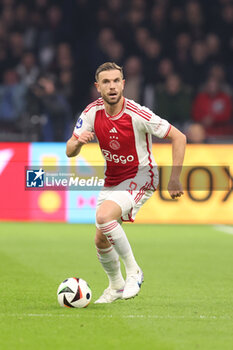 2024-02-03 - Jordan Henderson of Ajax during the Netherlands championship Eredivisie football match between AFC Ajax and PSV on February 3, 2024 at Johan Cruijff ArenA in Amsterdam, Netherlands - FOOTBALL - NETHERLANDS CHAMP - AJAX V PSV - NETHERLANDS EREDIVISIE - SOCCER