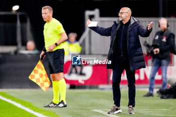 2024-10-19 - Coach Peter Bosz of PSV during the Netherlands championship, Eredivisie football match between AZ Alkmaar and PSV Eindhoven on October 19, 2024 at AFAS Stadion in Alkmaar, Netherlands - FOOTBALL - NETHERLANDS CHAMP - AZ V PSV - NETHERLANDS EREDIVISIE - SOCCER