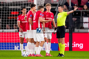 2024-10-19 - Red card David Moller Wolfe of AZ Alkmaar during the Netherlands championship, Eredivisie football match between AZ Alkmaar and PSV Eindhoven on October 19, 2024 at AFAS Stadion in Alkmaar, Netherlands - FOOTBALL - NETHERLANDS CHAMP - AZ V PSV - NETHERLANDS EREDIVISIE - SOCCER