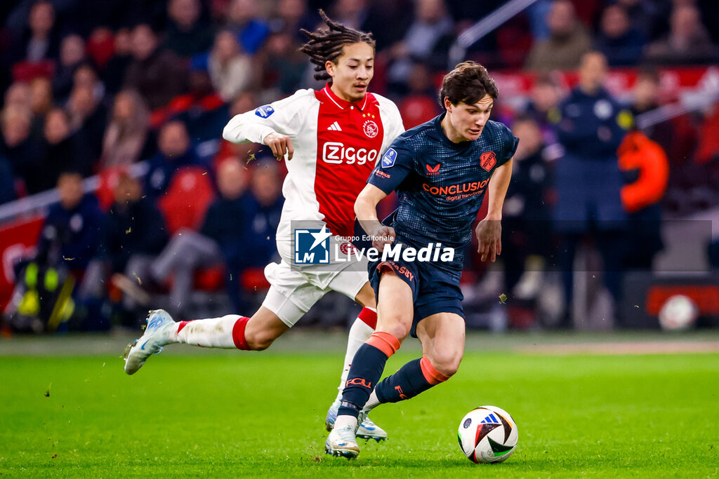 FOOTBALL - NETHERLANDS CHAMP - AJAX v UTRECHT - NETHERLANDS EREDIVISIE - SOCCER