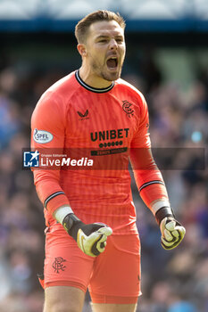 2024-04-07 - Jack Butland of Rangers FC celbrates his sides equaliser 2-2 during the Scottish championship, Cinch Premiership football match between Rangers and Celtic on 7 April 2024 at Ibrox in Glasgow, Scotland - FOOTBALL - SCOTTISH CHAMP - RANGERS V CELTIC - SCOTTISH PREMIERSHIP - SOCCER