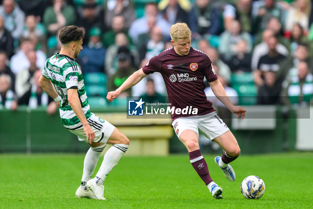 FOOTBALL - SCOTTISH CHAMP - CELTIC v HEART OF MIDLOTHIAN - SCOTTISH PREMIERSHIP - SOCCER