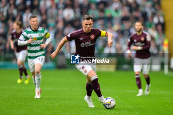 04/05/2024 - Lawrence Shankland of Hearts during the Scottish championship Premiership football match between Celtic and Heart of Midlothian on 4 May 2024 at Celtic Park IN Glasgow, Scotland - FOOTBALL - SCOTTISH CHAMP - CELTIC V HEART OF MIDLOTHIAN - SCOTTISH PREMIERSHIP - CALCIO