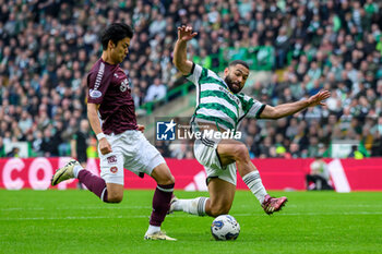 04/05/2024 - Cameron Carter-Vickers of Celtic blocks the shot from Yutaro Oda of Hearts during the Scottish championship Premiership football match between Celtic and Heart of Midlothian on 4 May 2024 at Celtic Park IN Glasgow, Scotland - FOOTBALL - SCOTTISH CHAMP - CELTIC V HEART OF MIDLOTHIAN - SCOTTISH PREMIERSHIP - CALCIO
