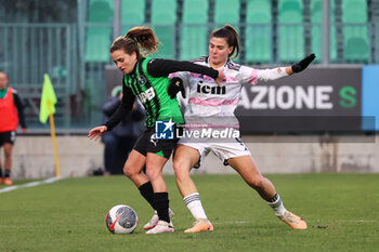 2024-01-21 - Davina Philtjens of Sassuolo Women clashes with Sofia Cantore of Juventus Women during the Serie A Femminile match between Juventus Women and Sassuolo Women at Stadio Enzo Ricci Sassuolo on January 21, 2024 in Sassuolo, Italy. - US SASSUOLO VS JUVENTUS FC - ITALIAN SERIE A WOMEN - SOCCER