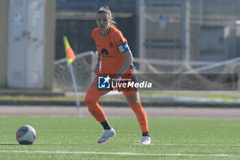 2024-01-27 - Lisa Alborghetti of FC Internazionale in action Soccer - Women Serie A Match Between Napoli Femminile vs FC Internazionale - NAPOLI FEMMINILE VS FC INTERNAZIONALE WOMEN - ITALIAN SERIE A WOMEN - SOCCER