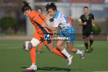 2024-01-27 - Elisa Polli of FC Internazionale competes for the ball with Tecla Pettenuzzo of SSC Napoli Soccer - Women Serie A Match Between Napoli Femminile vs FC Internazionale - NAPOLI FEMMINILE VS FC INTERNAZIONALE WOMEN - ITALIAN SERIE A WOMEN - SOCCER