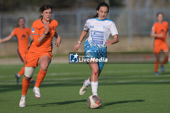 2024-01-27 - Elisa Polli of FC Internazionale competes for the ball with Martina di Bari of SSC Napoli Soccer - Women Serie A Match Between Napoli Femminile vs FC Internazionale - NAPOLI FEMMINILE VS FC INTERNAZIONALE WOMEN - ITALIAN SERIE A WOMEN - SOCCER