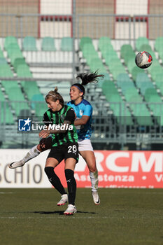 2024-02-03 - Lana Clelland of Sassuolo Women clashes with Alice Pellinghelli of Napoli Women during the Serie A Femminile match between Napoli Women and Sassuolo Women at Stadio Enzo Ricci Sassuolo on February 3, 2024 in Sassuolo, Italy. - US SASSUOLO VS NAPOLI FEMMINILE - ITALIAN SERIE A WOMEN - SOCCER