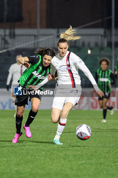 2024-02-10 - Daniela Sabatino of Sassuolo Women clashes with of Julie Piga of Milan Women during the Serie A Femminile match between Milan Women and Sassuolo Women at Stadio Enzo Ricci Sassuolo on February 10, 2024 in Sassuolo, Italy. - US SASSUOLO VS AC MILAN - ITALIAN SERIE A WOMEN - SOCCER