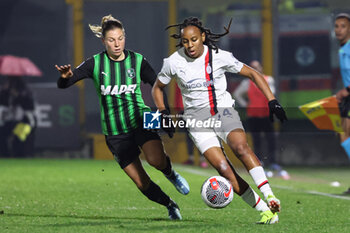 2024-02-10 - Emelyne Laurent of Milan Women and Cecilia Prugna of Sassuolo Women in action during the Serie A Femminile match between Milan Women and Sassuolo Women at Stadio Enzo Ricci Sassuolo on February 10, 2024 in Sassuolo, Italy. - US SASSUOLO VS AC MILAN - ITALIAN SERIE A WOMEN - SOCCER