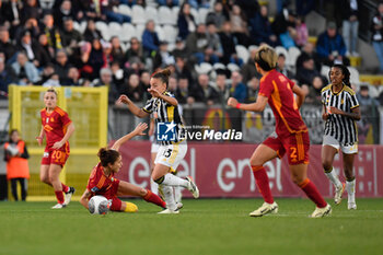 2024-02-04 - Boattin Juventus FC and Giugliano AS Roma in action during the 15th day of the Serie A Championship between A.S. Roma Women vs Juventus F.C. on 4 February 2024 at the Tre Fontane Stadium in Rome, Italy. - A.S. ROMA WOMEN VS JUVENTUS F.C. 15TH DAY OF THE SERIE A CHAMPIONSHIP - ITALIAN SERIE A WOMEN - SOCCER