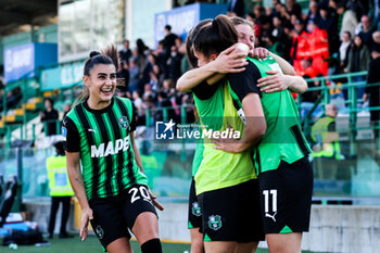 2024-03-16 - Benedetta Orsi of Sassuolo Women celebrates with her teammates scoring the 1-0 goal during the Women's Serie A match between Sassuolo Women and Fiorentina Women at the Enzo Ricci Stadium in Sassuolo on March 16, 2024 in Sassuolo, Italy. - US SASSUOLO VS ACF FIORENTINA - ITALIAN SERIE A WOMEN - SOCCER