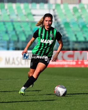 2024-03-16 - Loreta Kullashi of Sassuolo Women in action during the Serie A Femminile match between Sassuolo Women and Fiorentina Women at Stadio Enzo Ricci Sassuolo on March 16, 2024 in Sassuolo, Italy. - US SASSUOLO VS ACF FIORENTINA - ITALIAN SERIE A WOMEN - SOCCER