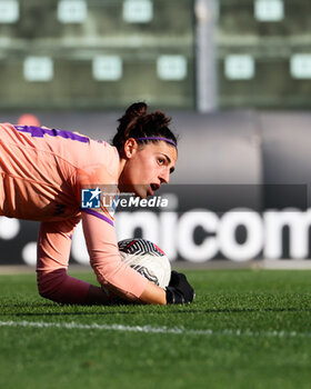 2024-03-16 - Rachele Baldi of Fiorentina Women in action during the Serie A Femminile match between Sassuolo Women and Fiorentina Women at Stadio Enzo Ricci Sassuolo on March 16, 2024 in Sassuolo, Italy. - US SASSUOLO VS ACF FIORENTINA - ITALIAN SERIE A WOMEN - SOCCER