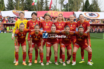 2024-04-15 - AS Roma team during the Italian Football Championship League A Women 2023/2024 match between AS Roma vs Juventus Women at the Tre Fontane stadium on 15 April 2024. - POULE SCUDETTO - AS ROMA VS JUVENTUS FC - ITALIAN SERIE A WOMEN - SOCCER