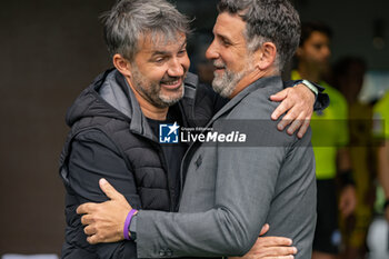 2024-04-20 - head coach Alessandro Spugna (Roma) and head coach Sebastian De La Fuente (Fiorentina) - POULE SCUDETTO - ACF FIORENTINA VS AS ROMA - ITALIAN SERIE A WOMEN - SOCCER