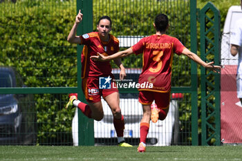 2024-05-05 - Evelyne Viens of A.S. Roma Women celebrates after scoring the gol of 3-3 during the Day 26 of Women Serie A Playoffs between A.S. Roma Women vs F.C. Inter on 5 May 2024 at the Tre Fontane Stadium in Rome, Italy. - AS ROMA - FC INTERNAZIONALE WOMEN - ITALIAN SERIE A WOMEN - SOCCER