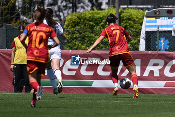 2024-05-05 - Evelyne Viens of A.S. Roma Women scores the goal of 3-3 during the Day 26 of Women Serie A Playoffs between A.S. Roma Women vs F.C. Inter on 5 May 2024 at the Tre Fontane Stadium in Rome, Italy. - AS ROMA - FC INTERNAZIONALE WOMEN - ITALIAN SERIE A WOMEN - SOCCER